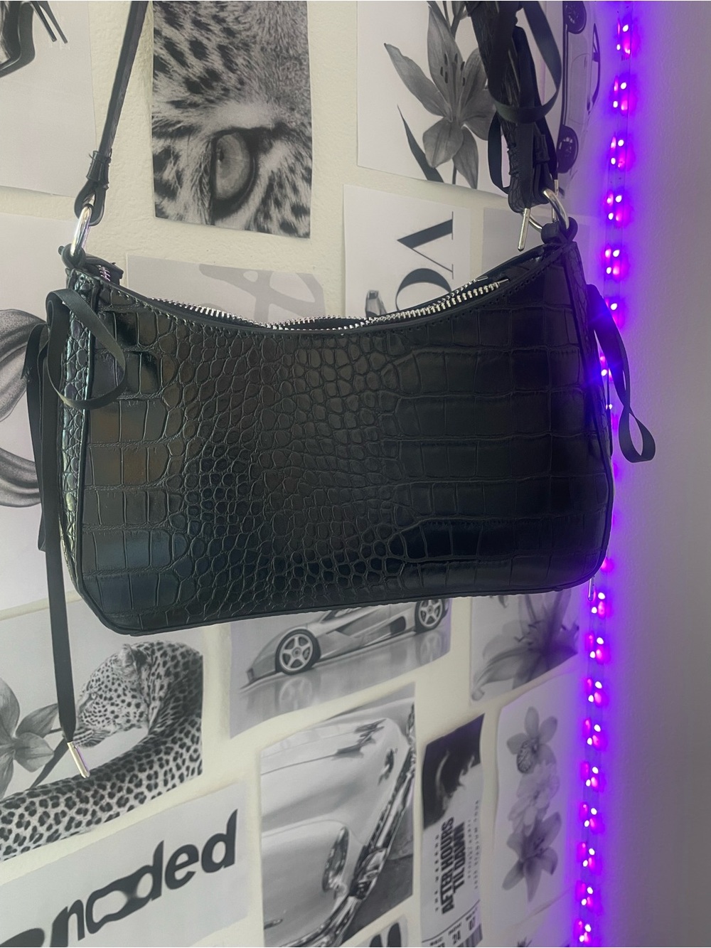 Black Croc pattern -Embossed Shoulder Bag -